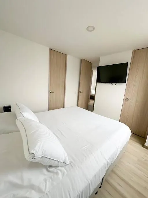 מדיין Amplio Apartamento Full Equipado דירה