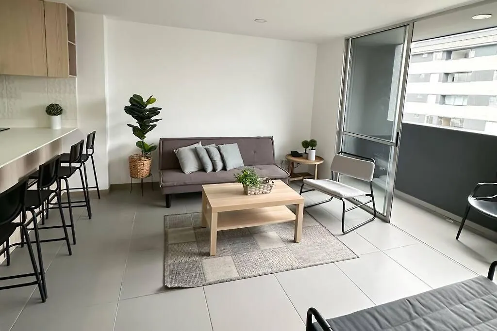 Amplio Apartamento Full Equipado Medellin